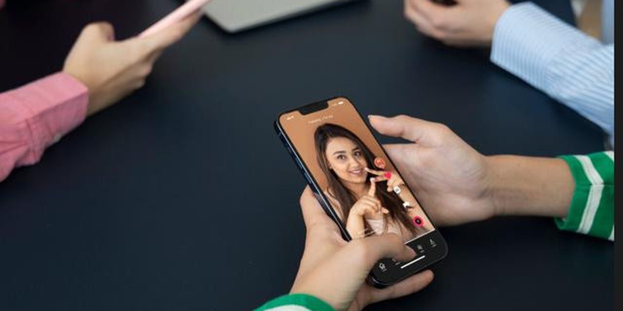 Kenali Pola Hubungan Baru Di Era Dating App Modern