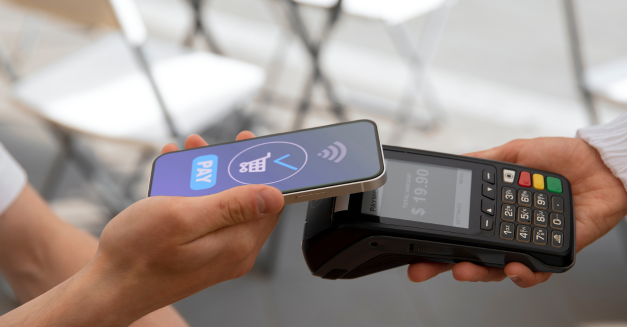 Gaya Hidup Cashless Ubah Pola Belanja Masyarakat