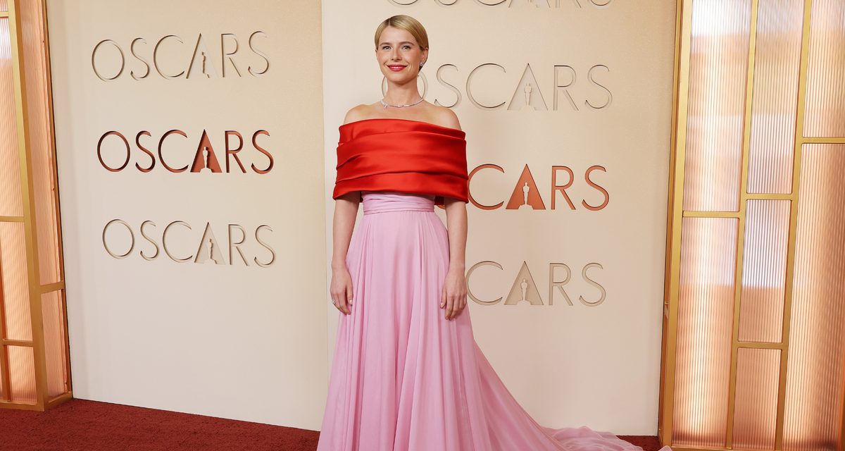 Red Carpet Oscars 2026 Di Dominasi Merah & Vintage Glamour