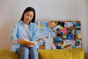 Journaling Dan Batasan Digital Untuk Hindari Burnout Ala Gen Z