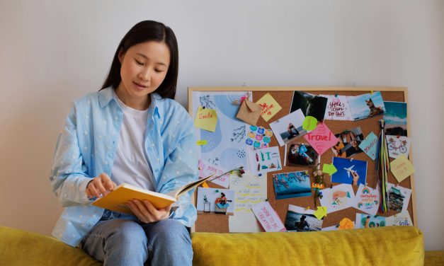 Journaling Dan Batasan Digital Untuk Hindari Burnout Ala Gen Z