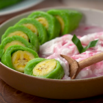 Es Pisang Ijo Karamel: Menu Klasik Makassar Sentuhan Modern