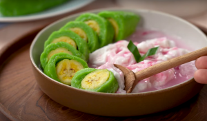 Es Pisang Ijo Karamel: Menu Klasik Makassar Sentuhan Modern
