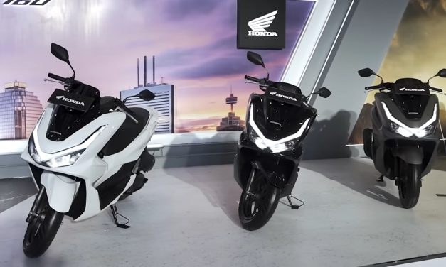 Honda PCX 160 Warna Baru Tampil Lebih Elegan Dan Eksklusif