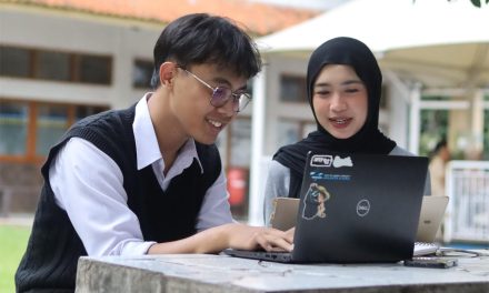 Kampus Swasta Yogyakarta Ujian Akhir Berbasis Proyek Kreatif