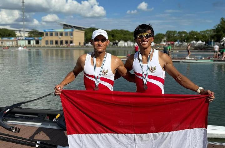 Tim Dayung Indonesia Tembus Empat Besar Rowing World Cup