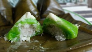 Kue Koci Khas Pariaman: Camilan Kenyal Isi Unti Kelapa Legit