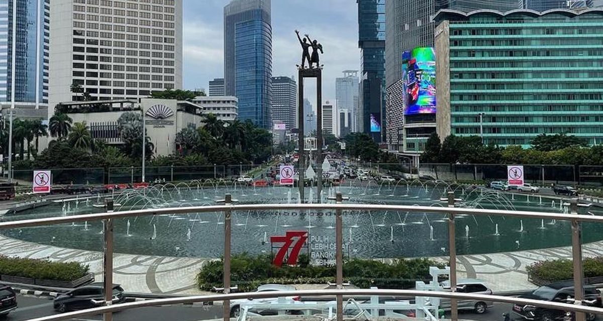 Skydeck Halte Bundaran HI Jadi Buruan Foto Estetik Di Jakarta