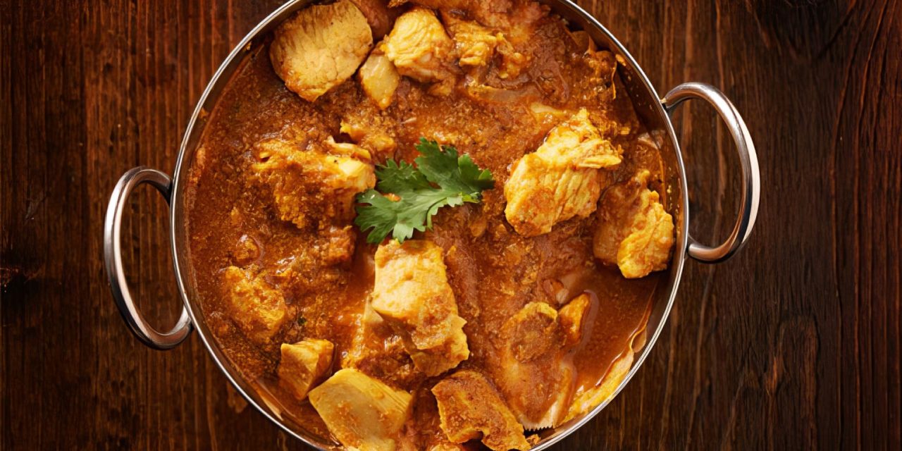 Ayam Paniki Khas Manado: Kuah Santan, Daun Jeruk Dan Serai