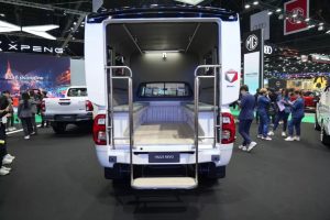 Toyota Hilux Revo BEV: Pikap Listrik Murni Jadi Angkutan Umum