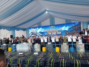 BNN Dan Bea Cukai Sita 2,6 Ton Sabu Cair Di Perairan Kepri