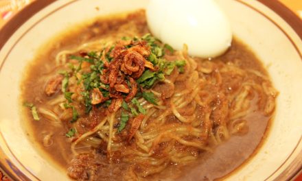 Mie Koba Khas Bangka: Gurihnya Mi Kuah Kaldu Ikan Tenggiri