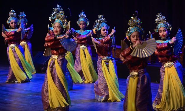 Taman Ismail Marzuki Pentaskan Tari Melayu Dan Gambus Klasik