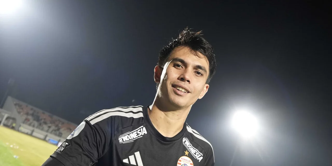 Nadeo Argawinata Catatkan Clean Sheet Bersama Persija Jakarta