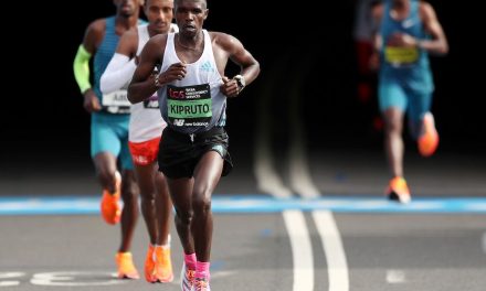Amos Kipruto Rebut Podium Utama Chicago Marathon 2026