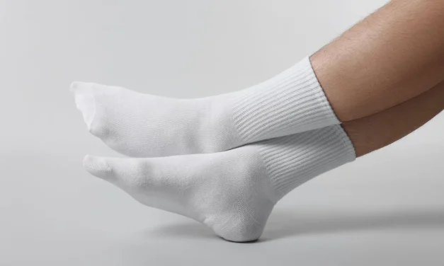 Solusi Kaus Kaki Merosot Tanpa Perlu Beli Kaus Kaki Gel Baru